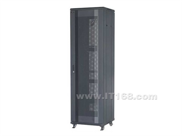 鑫澎XP-3网络服务器机柜（XP36832）产品图赏 稳固结构与高效散热的完美结合